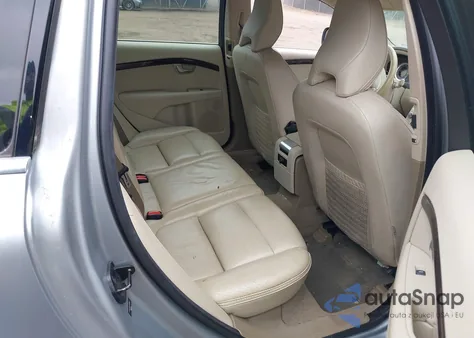2011 Volvo Xc70 T6 из США, поврежденный, VIN YV4902BZ5B1101687